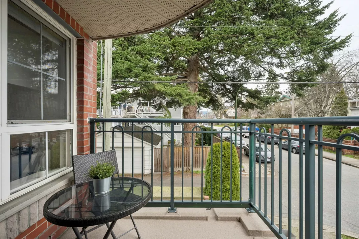 Mudroom Photo of 1985 Dunbar Street, Vancouver, BC