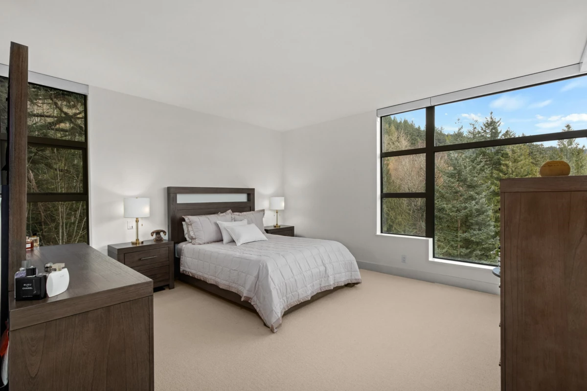 Loft / Bonus Room Photo of 1001 3315 Cypress Place, West Vancouver, BC