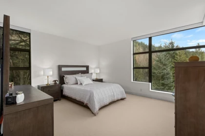 Loft / Bonus Room Photo of 1001 3315 Cypress Place, West Vancouver, BC