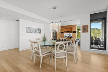 Pantry Photo of 1001 3315 Cypress Place, West Vancouver, BC