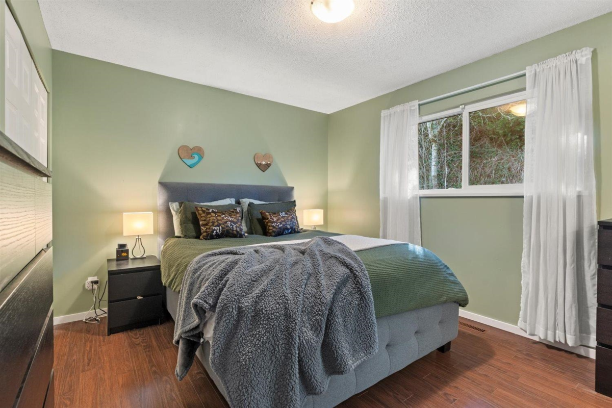 Bedroom 3 Photo of 2419 Cameron Crescent, Abbotsford, BC