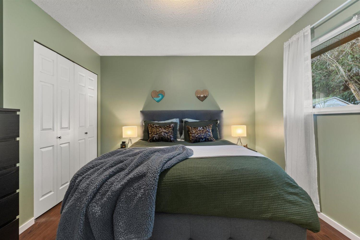 Bedroom 4 Photo of 2419 Cameron Crescent, Abbotsford, BC