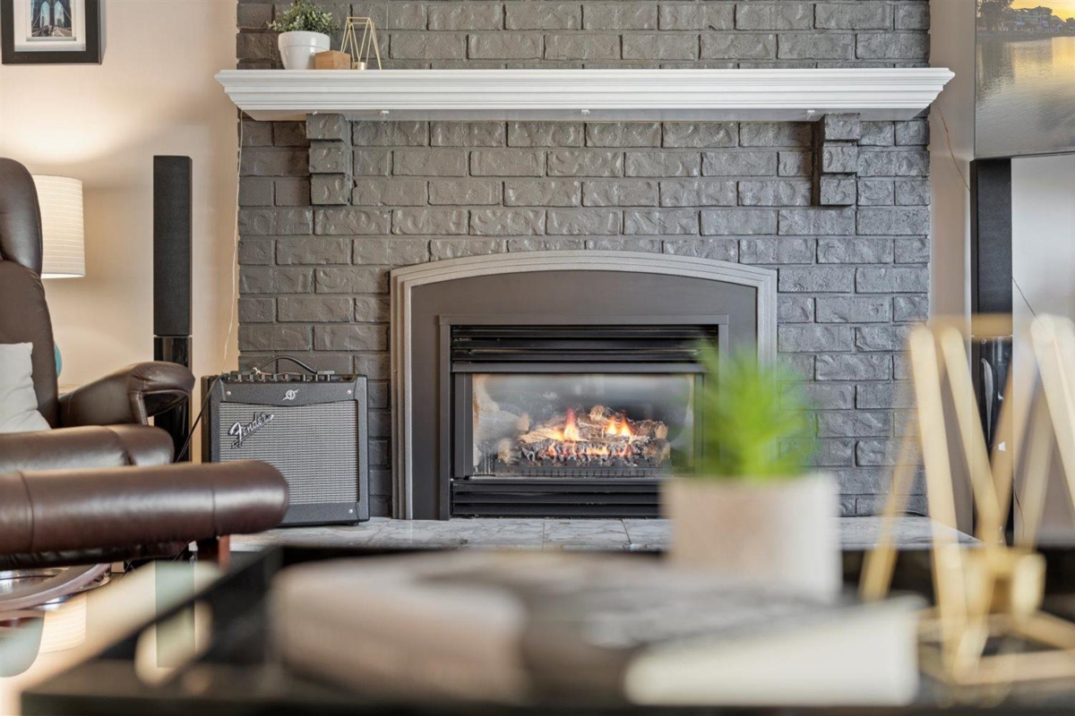 Family Room Photo of 2419 Cameron Crescent, Abbotsford, BC