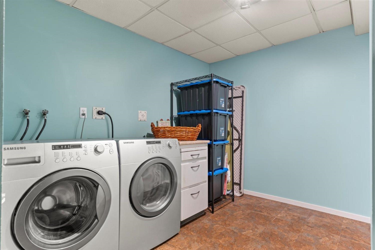 Front Yard Photo of 2419 Cameron Crescent, Abbotsford, BC