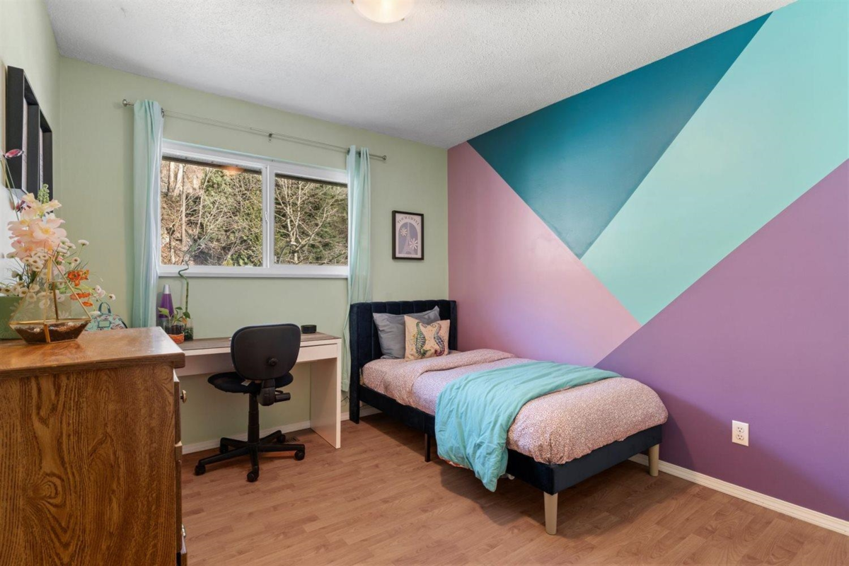 Loft / Bonus Room Photo of 2419 Cameron Crescent, Abbotsford, BC