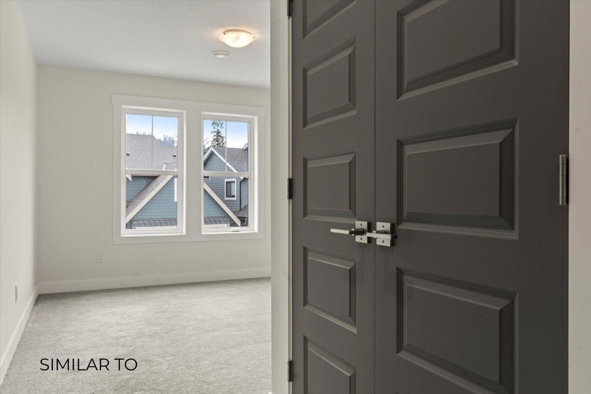 Mudroom Photo of 102 46211 Promontory Road, Chilliwack, BC