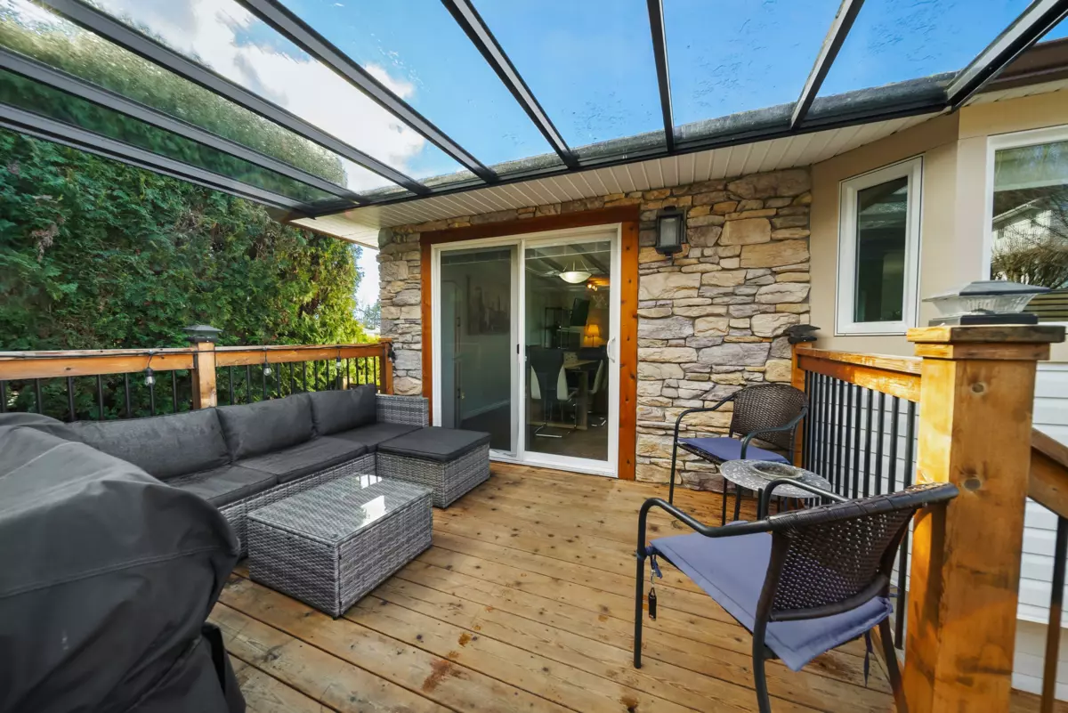 Swimming Pool Photo of 2914 Glenshiel Drive, Abbotsford, BC