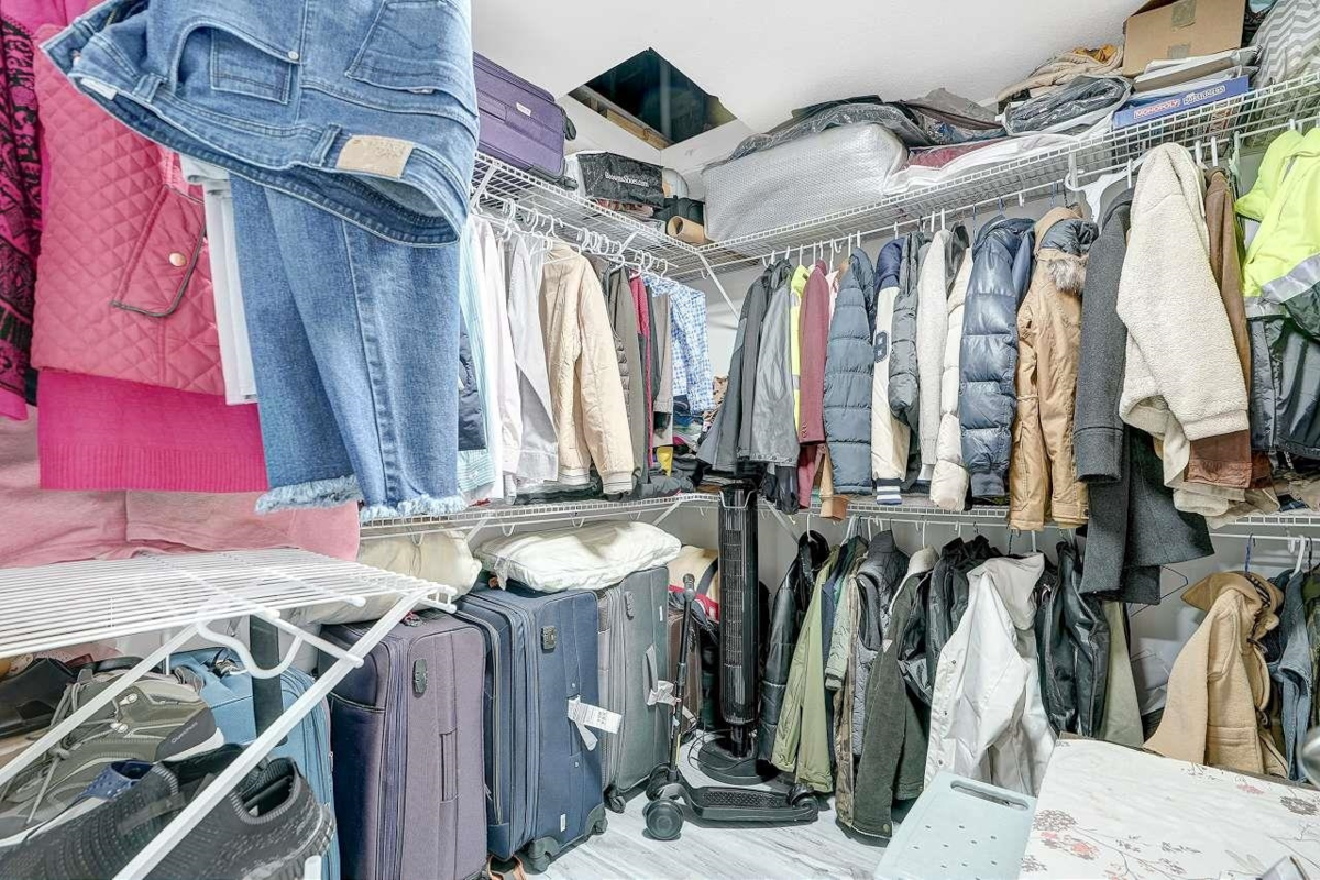 Bedroom 4 Photo of 11455 139a Street, Surrey, BC