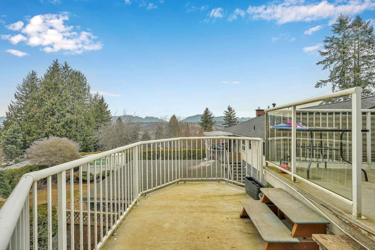 Outdoor Patio Photo of 11455 139a Street, Surrey, BC