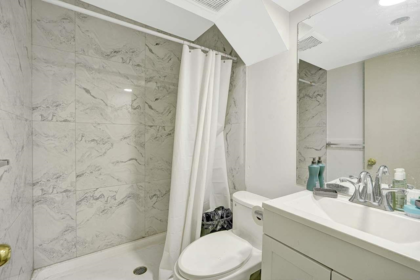 Hallway Photo of 11455 139a Street, Surrey, BC