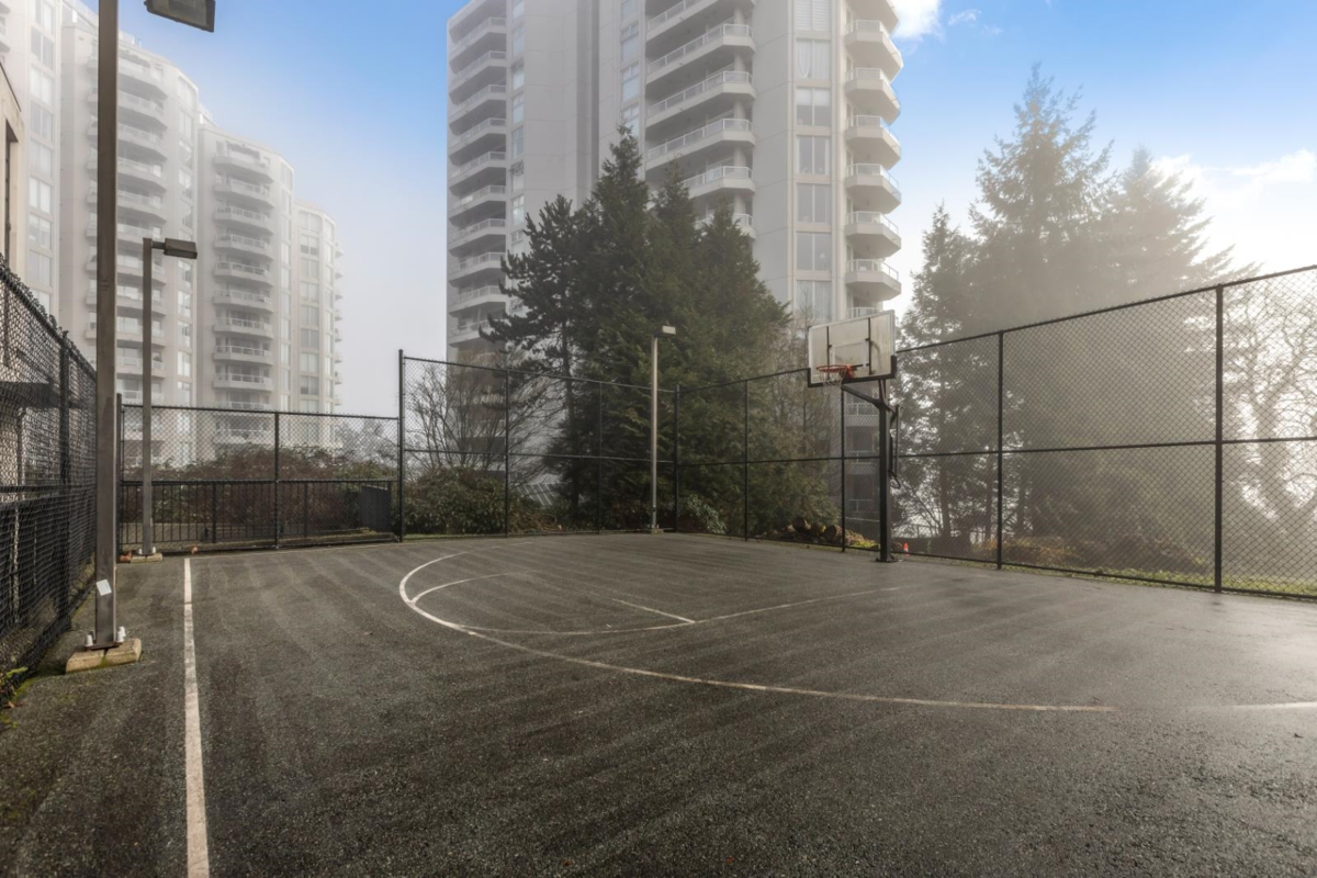 Hallway Photo of 201 250 Francis Way, New Westminster, BC