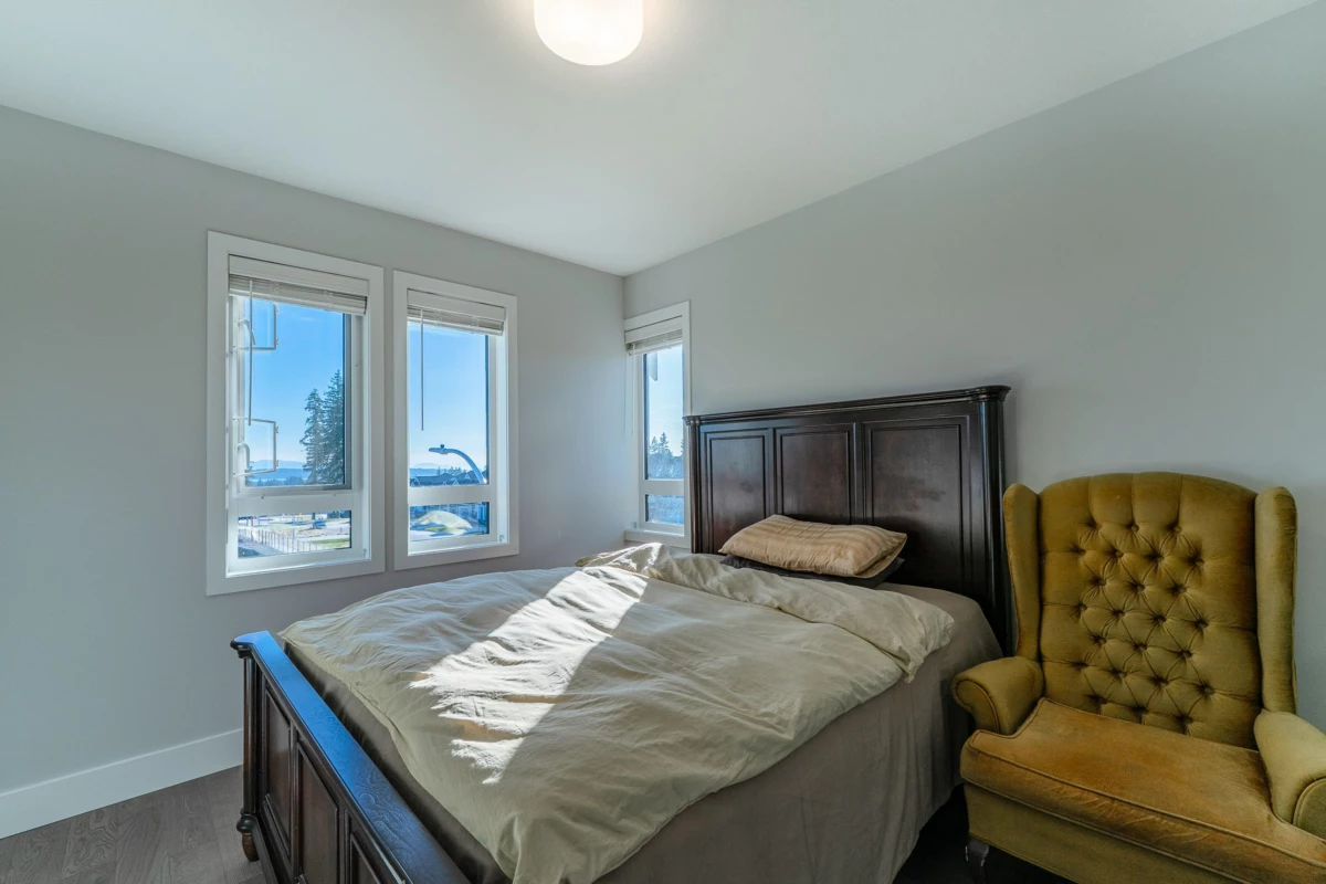 Bedroom 2 Photo of 2112 166 Street, Surrey, BC