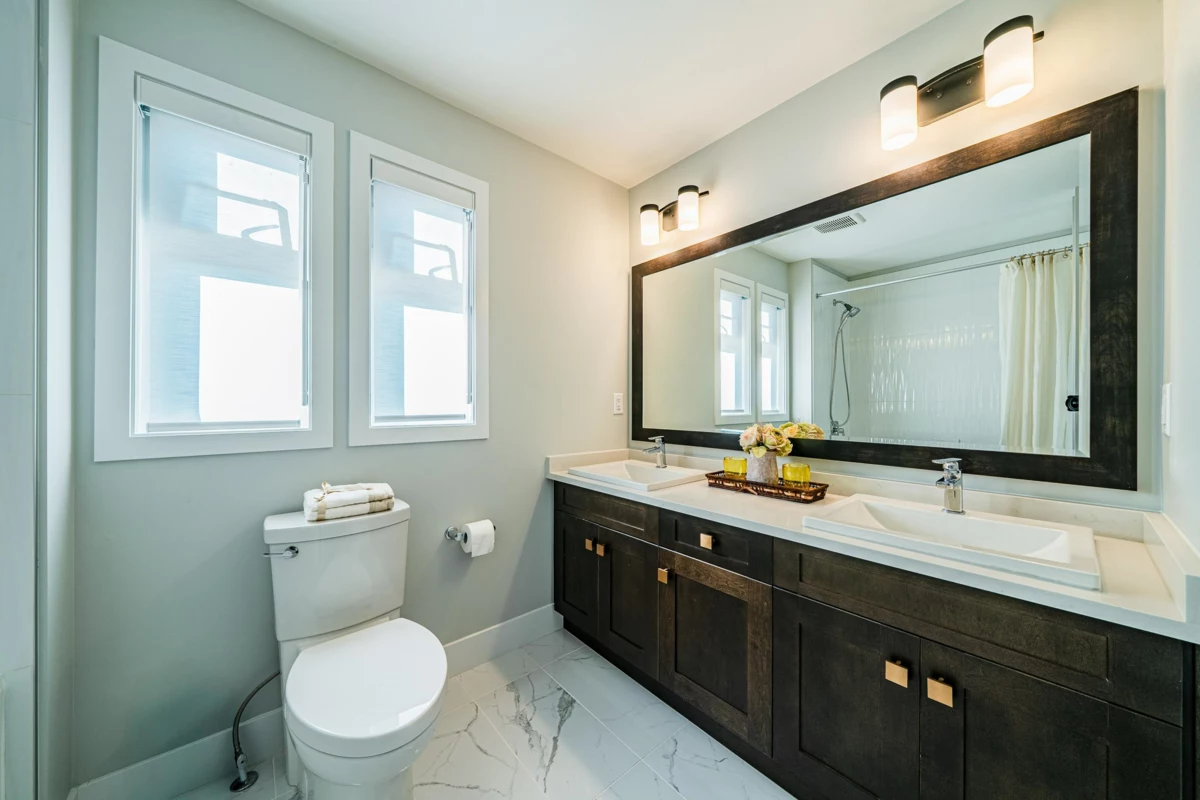 Bedroom 3 Photo of 2112 166 Street, Surrey, BC