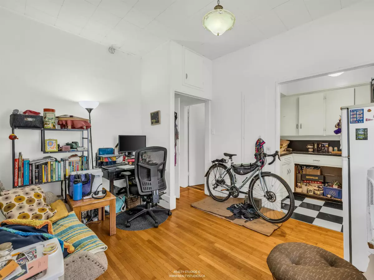 Office / Den Photo of 354 W 15th Avenue, Vancouver, BC