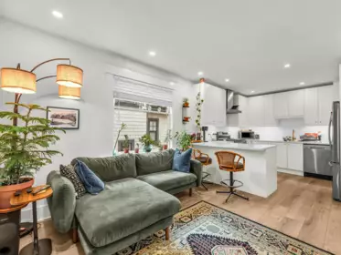 354 W 15th Avenue, Vancouver, BC
