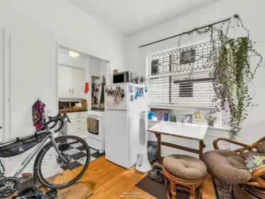 Loft / Bonus Room Photo of 354 W 15th Avenue, Vancouver, BC