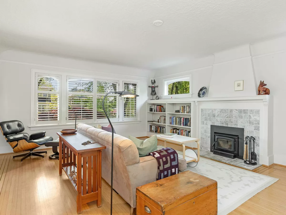 Bedroom 2 Photo of 4269 W 13th Avenue, Vancouver, BC