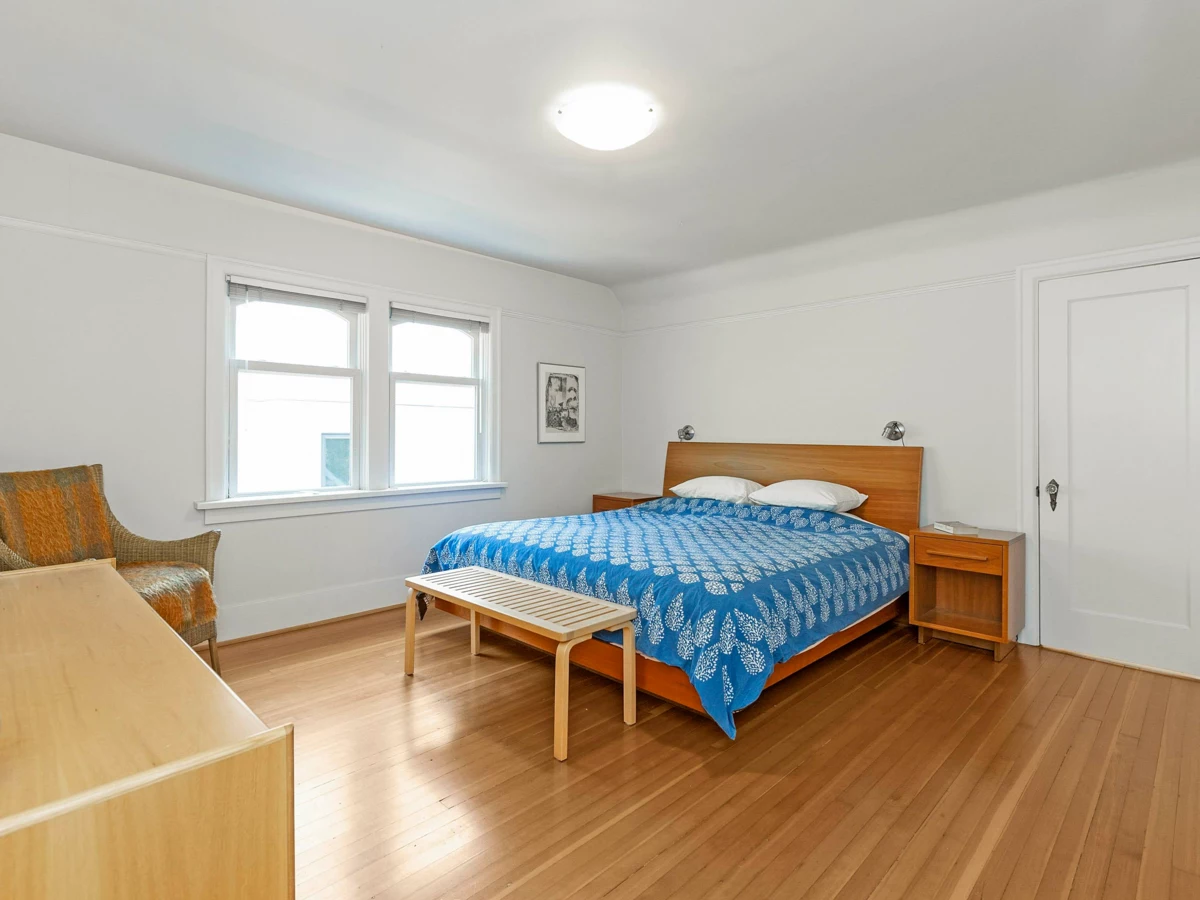 Hallway Photo of 4269 W 13th Avenue, Vancouver, BC