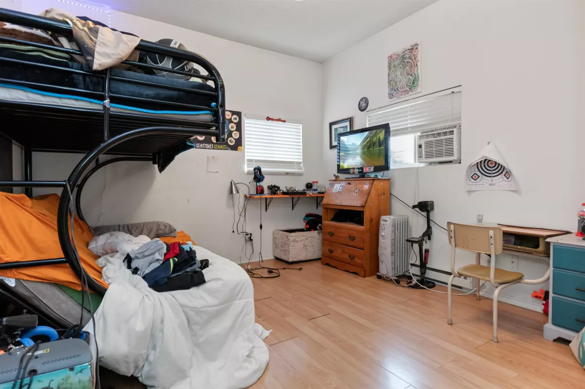 Dining Area Photo of 564 Wallace Street, Hope, BC