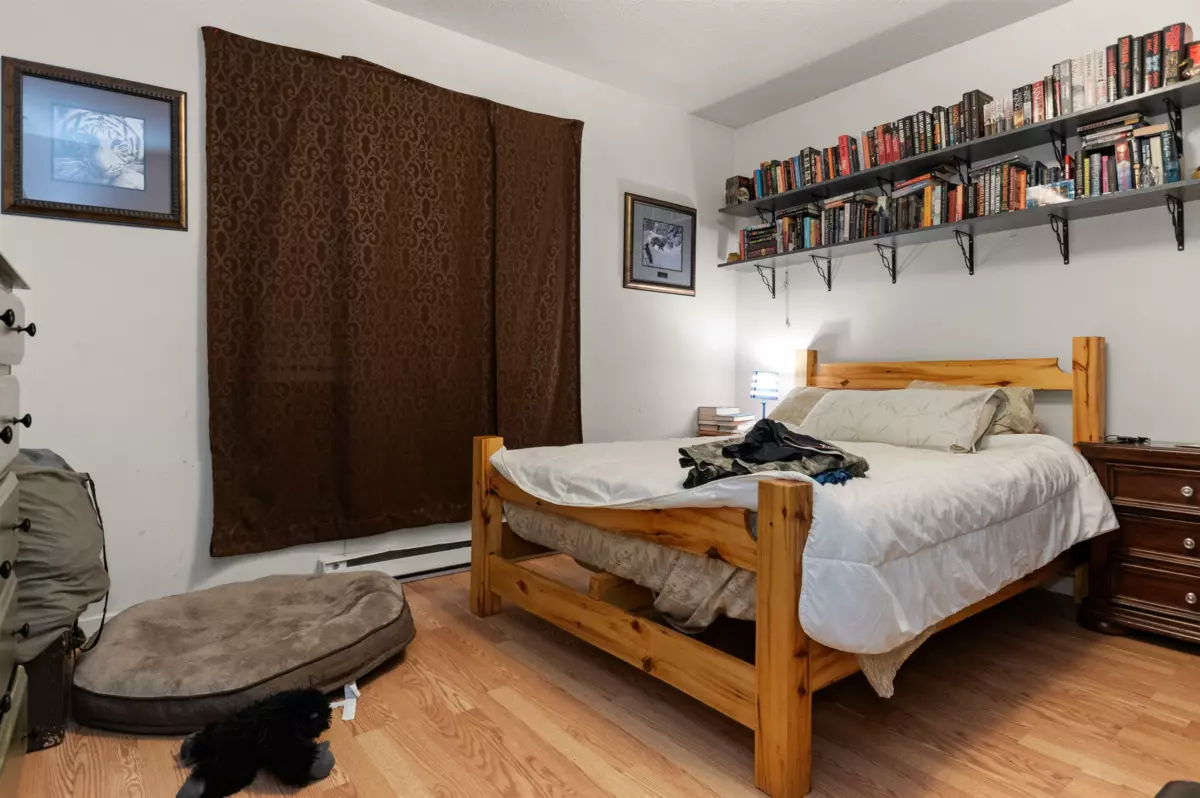 Exterior Rear Photo of 564 Wallace Street, Hope, BC