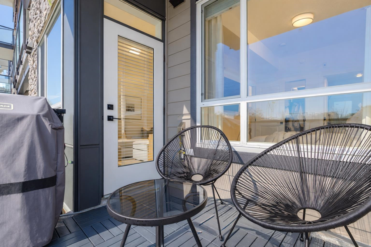 Hallway Photo of 214 19935 75a Avenue, Langley, BC
