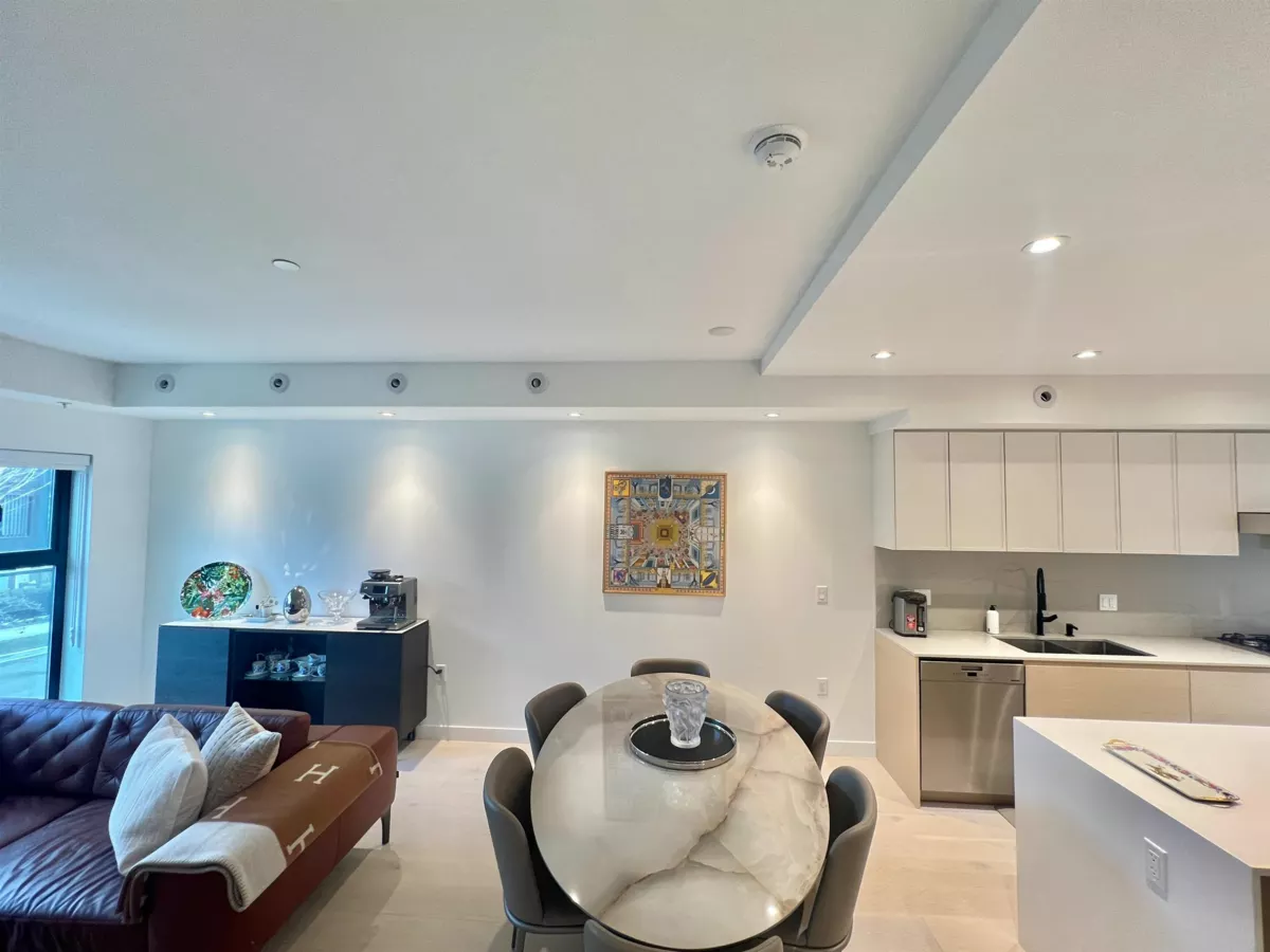 Breakfast Nook Photo of 34 530 W 28th Avenue, Vancouver, BC