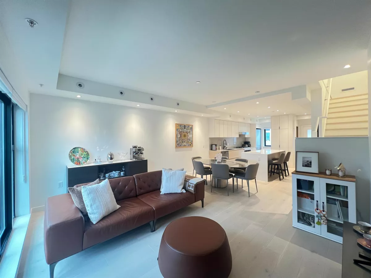 Kitchen Photo of 34 530 W 28th Avenue, Vancouver, BC