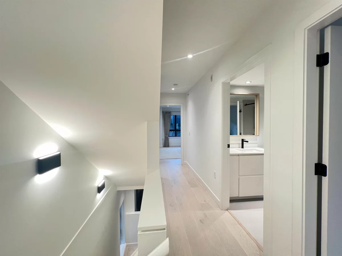 Laundry Room Photo of 34 530 W 28th Avenue, Vancouver, BC