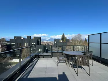 34 530 W 28th Avenue, Vancouver, BC