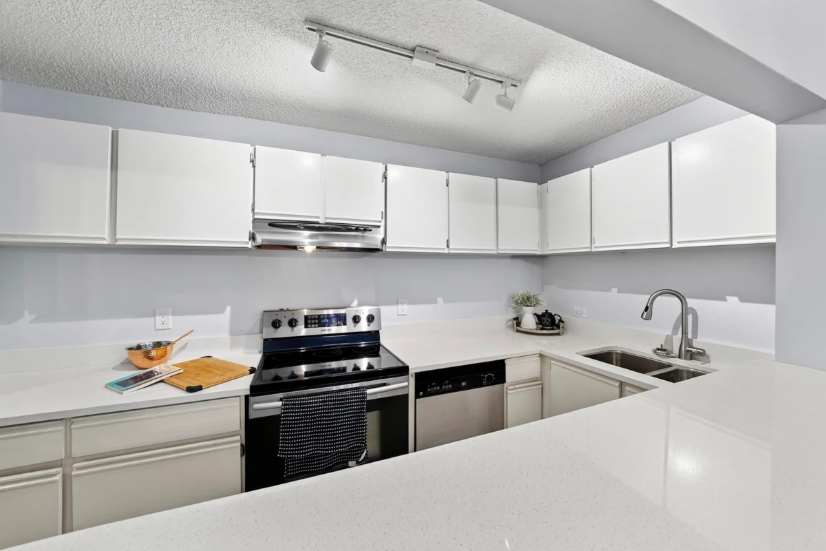 Kitchen Island Photo of 104 1551 W 11th Avenue, Vancouver, BC