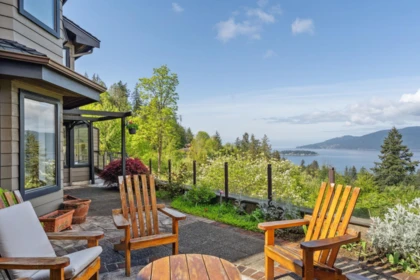 Outdoor Deck Photo of 5207 Aspen Drive, West Vancouver, BC