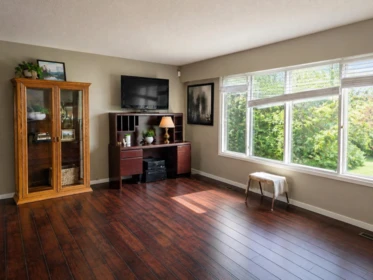 9629 Broadway Street, Chilliwack, BC, Chilliwack — Single Family Residence for sale