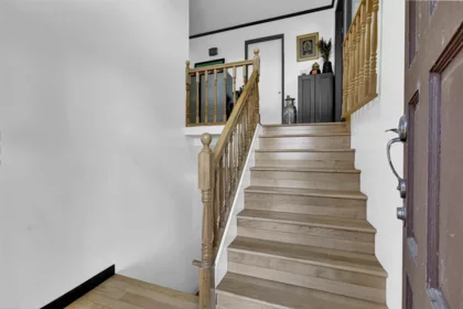 Mudroom Photo of 15442 40 Avenue, Surrey, BC