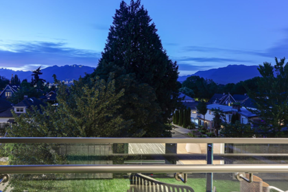 Staircase Photo of 1 1990 Venables Street, Vancouver, BC