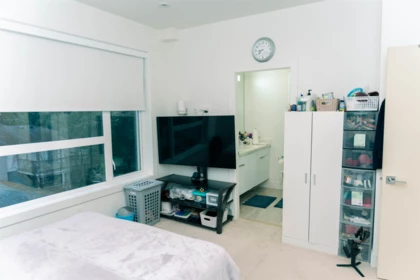 Bedroom 3 Photo of 37 5858 132 Street, Surrey, BC