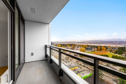 Basement Recreation Room Photo of 1810 13675 107a Avenue, Surrey, BC
