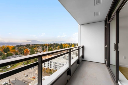 Loft / Bonus Room Photo of 1810 13675 107a Avenue, Surrey, BC