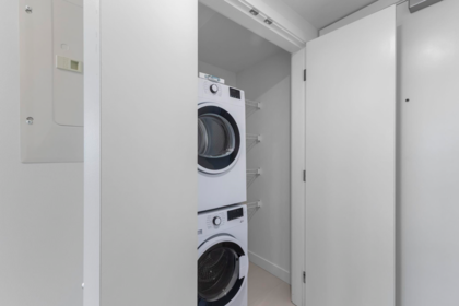 Powder Room Photo of 1810 13675 107a Avenue, Surrey, BC