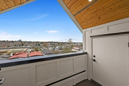 Office / Den Photo of 3156-2 E 8th Avenue, Vancouver, BC