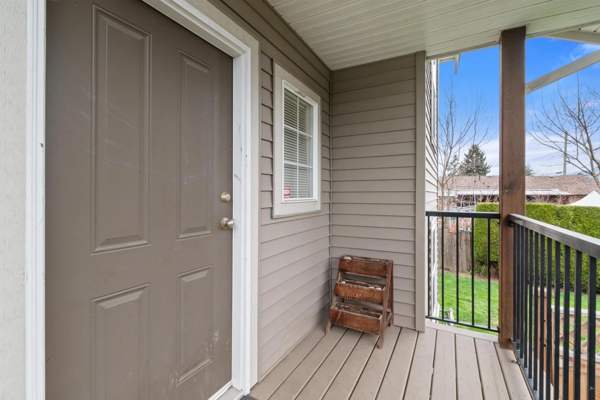 Family Room Photo of 12 9232 Woodbine Street, Chilliwack, BC
