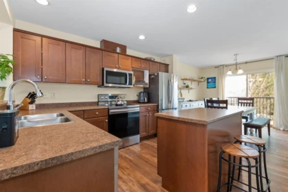 Kitchen Photo of 12 9232 Woodbine Street, Chilliwack, BC