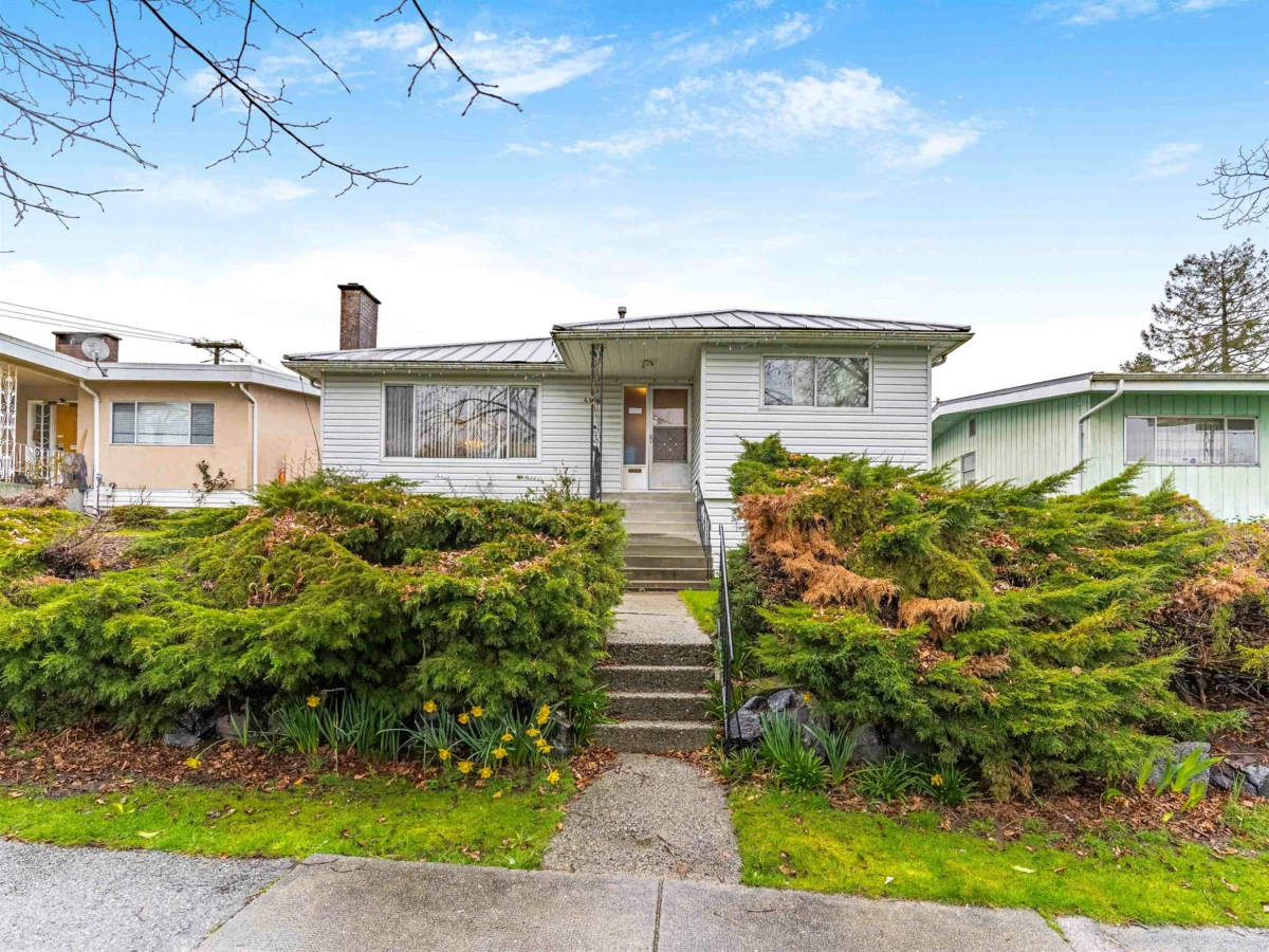 Exterior Rear Photo of 409 E 63rd Avenue, Vancouver, BC