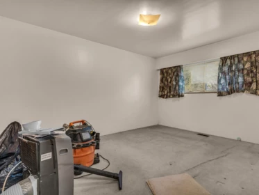 Powder Room Photo of 409 E 63rd Avenue, Vancouver, BC