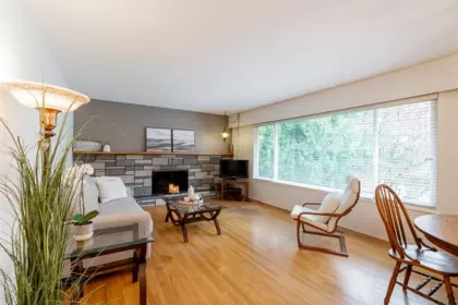4035 Hoskins Road, North Vancouver, BC, North Vancouver — Single Family Residence for sale