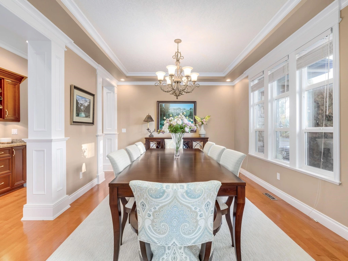 Family Room Photo of 14185 33 Avenue, Surrey, BC