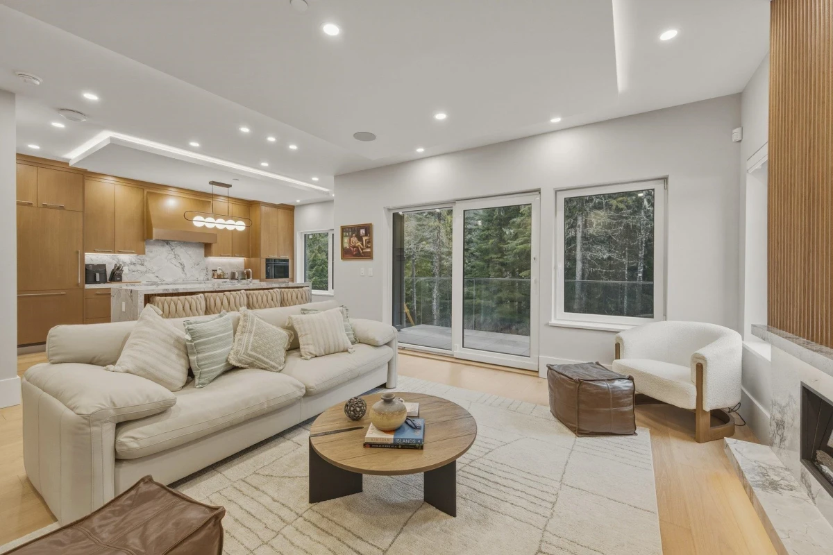 Living Room Photo of 1733 River Run Place, Whistler, BC