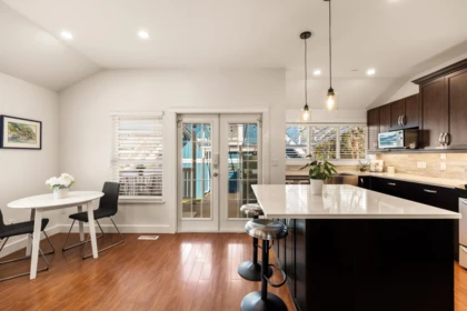 Breakfast Nook Photo of 107 Star Crescent, New Westminster, BC