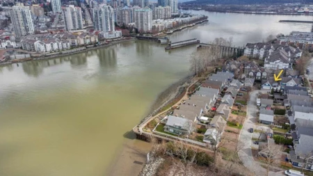 Community Amenities Photo (Clubhouse) of 107 Star Crescent, New Westminster, BC