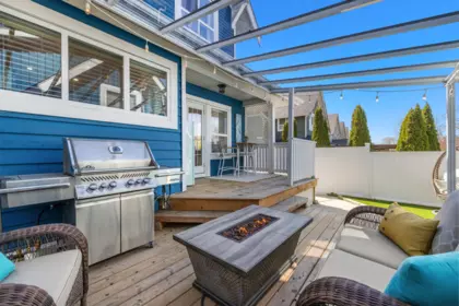 Garage Interior Photo of 107 Star Crescent, New Westminster, BC