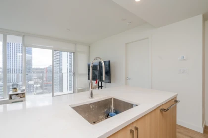 Guest Bathroom Photo of 1607 9675 King George Boulevard, Surrey, BC